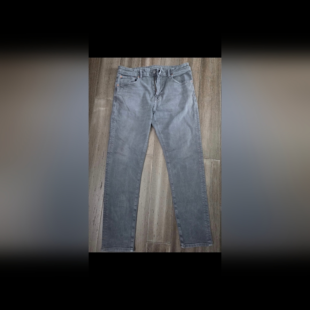 American Eagle Outfitters Men's Slim Gray Jeans